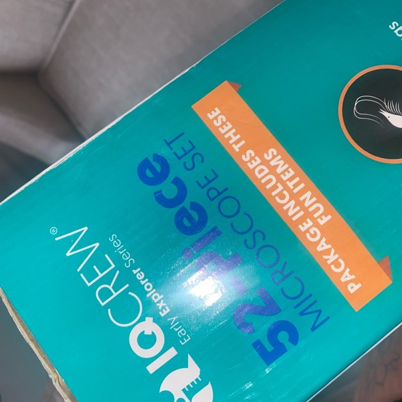 ❗️🆕 52 - Piece Microscope Set❗️ - Picture 2 of 5